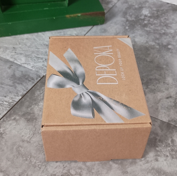 8pc Womens Matte Hair Clips Claw Hair Accessories - Picture 4 of 6